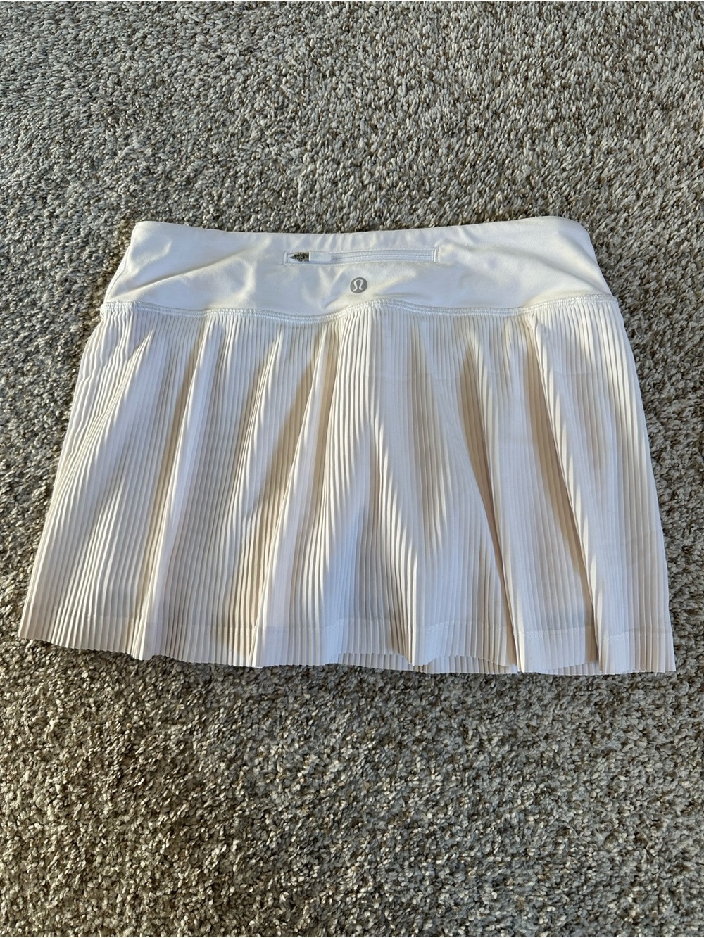 lululemon Pleated Athletic Skirt in Cream/White